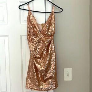 Customized sequin party dress 👗